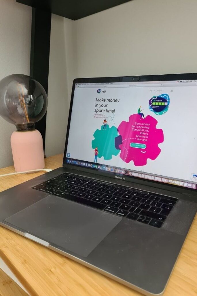 20 Cogs website - a ways to make money in your spare time 